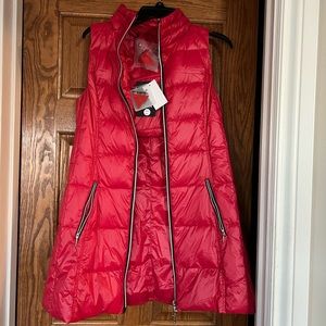 NWT Anorak Chevron long beautiful cherry red full down packable parka/vest